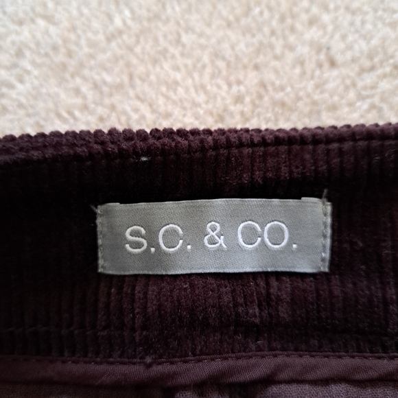 S.C. & Co. Corduroy Skirt Women's Size 14 Pull On Deep Burgandy Cord Skirt - Picture 5 of 8